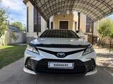 Toyota Camry 2023 года за 16 000 000 тг. в Тараз