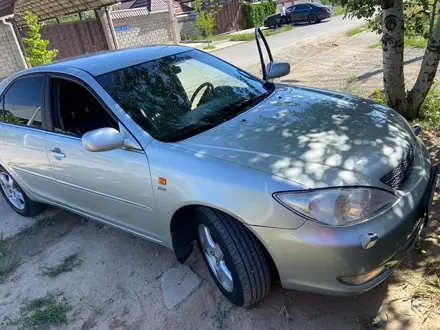 Toyota Camry 2003 года за 5 550 000 тг. в Шымкент – фото 2