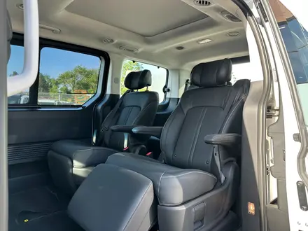 Hyundai Staria 2024 года за 26 390 000 тг. в Петропавловск – фото 10