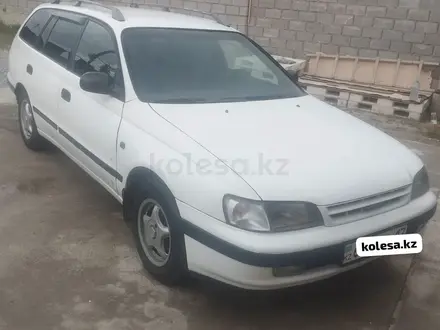 Toyota Carina E 1997 года за 2 700 000 тг. в Шымкент – фото 2