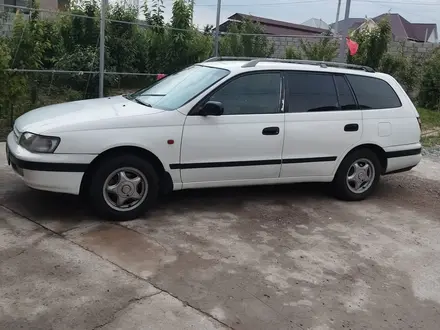 Toyota Carina E 1997 года за 2 700 000 тг. в Шымкент