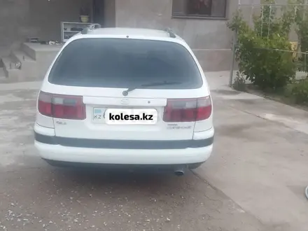 Toyota Carina E 1997 года за 2 700 000 тг. в Шымкент – фото 3