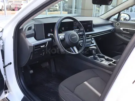 Hyundai Sonata 2024 года за 12 390 000 тг. в Астана – фото 13