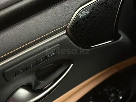 Lexus ES 300h 2025 года за 33 500 000 тг. в Шымкент – фото 3