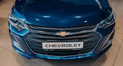 Chevrolet Onix 2024 года за 8 190 000 тг. в Астана – фото 2