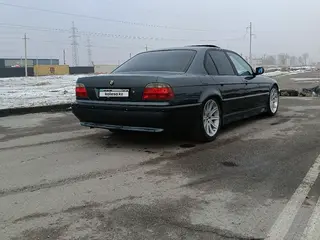 BMW 735