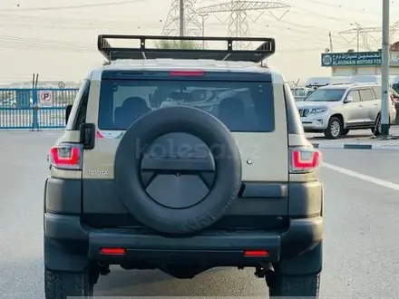 Передние фары, решетка радиатора, задние фонари на TOYOTA FJ CRUISER за 350 000 тг. в Караганда – фото 8