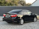 Toyota Camry 2012 годаfor8 800 000 тг. в Актобе – фото 5