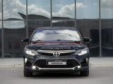 Toyota Camry 2017 года за 12 500 000 тг. в Балхаш – фото 2