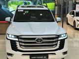 Toyota Land Cruiser Premium+ 2024 года за 66 270 000 тг. в Алматы – фото 3