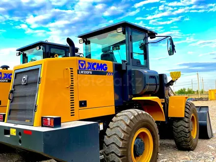 XCMG  LW300FN: Грузoпoдъeмнocть 3 тонн, управление Рычаг 2024 года за 13 500 000 тг. в Алматы – фото 3