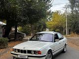 BMW 525 1990 года за 1 200 000 тг. в Алматы