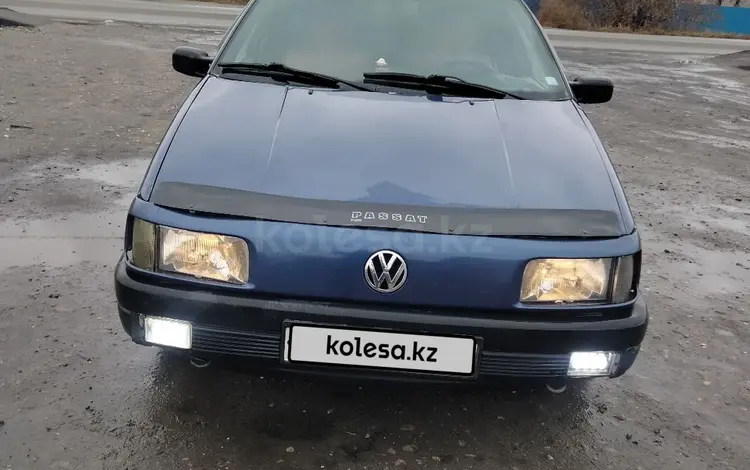 Volkswagen Passat 1989 годаfor1 400 000 тг. в Семей