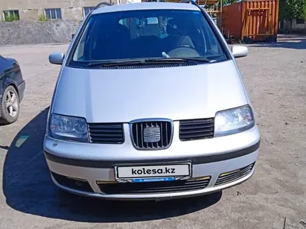 SEAT Alhambra 2002 года за 2 500 000 тг. в Кокшетау