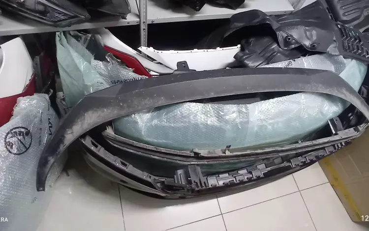 Нижний Губа решетка Бампер за 5 500 тг. в Астана