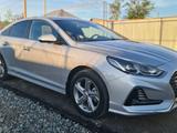 Hyundai Sonata 2019 года за 9 500 000 тг. в Уральск – фото 3