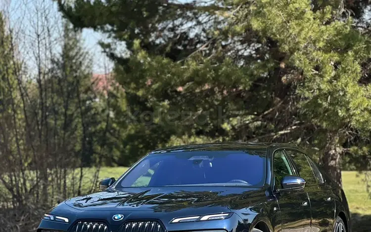 BMW i7 2022 года за 93 000 000 тг. в Алматы