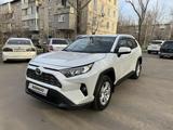 Toyota RAV4 2019 года за 14 600 000 тг. в Алматы – фото 3
