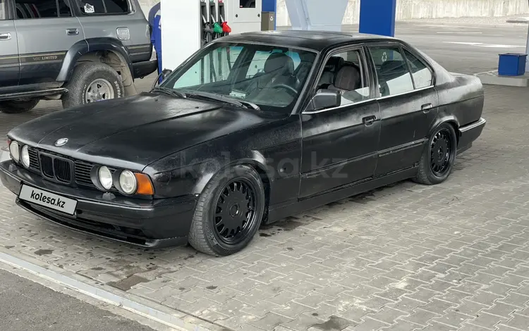 BMW 520 1991 года за 1 000 000 тг. в Алматы