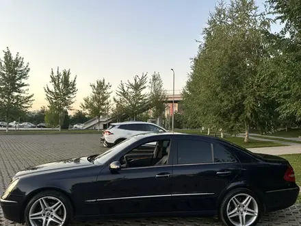 Mercedes-Benz E 320 2003 года за 6 550 000 тг. в Алматы – фото 3