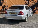 Mercedes-Benz C 200 2005 годаүшін3 900 000 тг. в Караганда – фото 3