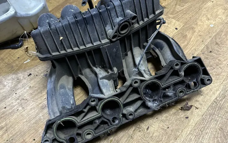 Впускной коллектор 1111410125 за 14 900 тг. в Астана