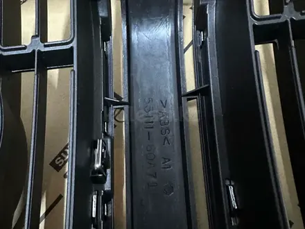 Решетка радиатора новый оригинал Prado 150 Рестайлинг за 165 000 тг. в Алматы – фото 7