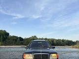 Mercedes-Benz E 200 1993 годаfor1 600 000 тг. в Талдыкорган