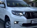 Toyota Land Cruiser Prado 2019 года за 22 900 000 тг. в Актобе – фото 3
