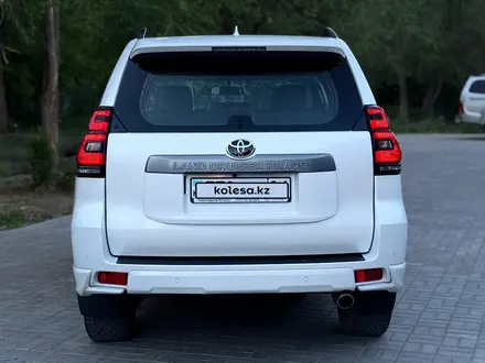 Toyota Land Cruiser Prado 2019 года за 22 900 000 тг. в Актобе – фото 15