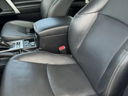 Toyota Land Cruiser Prado 2019 года за 22 900 000 тг. в Актобе – фото 27