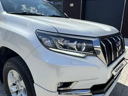 Toyota Land Cruiser Prado 2019 года за 22 900 000 тг. в Актобе – фото 28