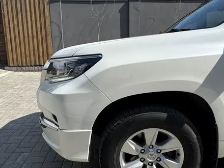 Toyota Land Cruiser Prado 2019 года за 22 900 000 тг. в Актобе – фото 31