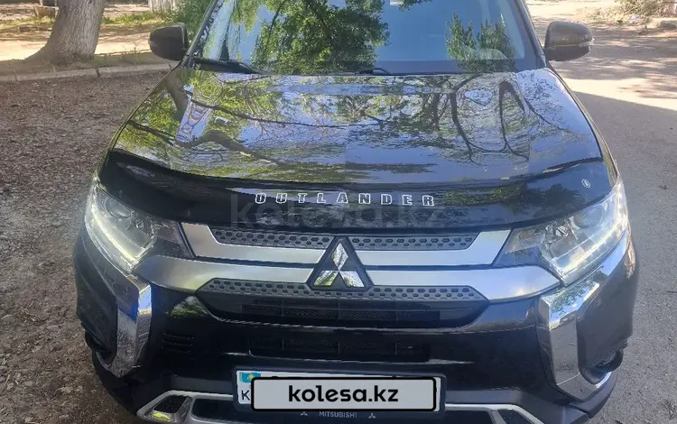 Mitsubishi Outlander 2019 года за 11 500 000 тг. в Караганда