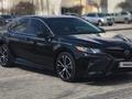 Toyota Camry 2018 года за 9 100 000 тг. в Алматы