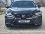 Toyota Camry 2018 года за 9 100 000 тг. в Алматы – фото 4