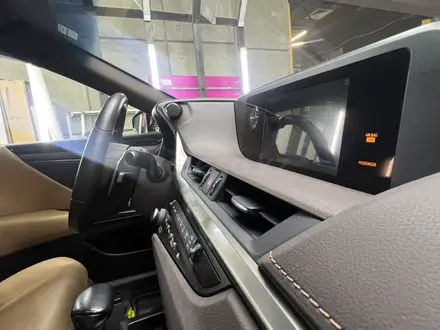 Lexus ES 350 2021 года за 28 000 000 тг. в Астана – фото 11