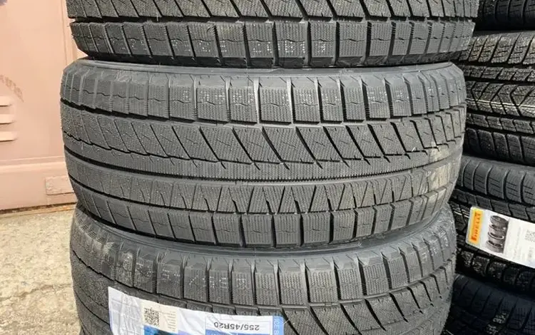 Sailun Ice Blazer Arctic EVO 255/45 R20 105T за 120 000 тг. в Алматы