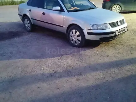 Volkswagen Passat 2000 года за 1 700 000 тг. в Астана – фото 8