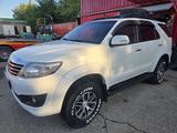 Toyota Fortuner 2015 года за 10 500 000 тг. в Актобе – фото 2