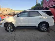 Toyota Fortuner, 2015