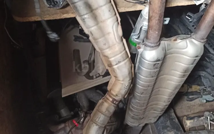 Глушитель Lexus Gs 160 за 30 000 тг. в Алматы