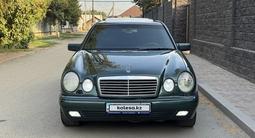 Mercedes-Benz E 320 1997 года за 3 650 000 тг. в Алматы