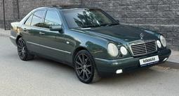 Mercedes-Benz E 320 1997 года за 3 650 000 тг. в Алматы – фото 3