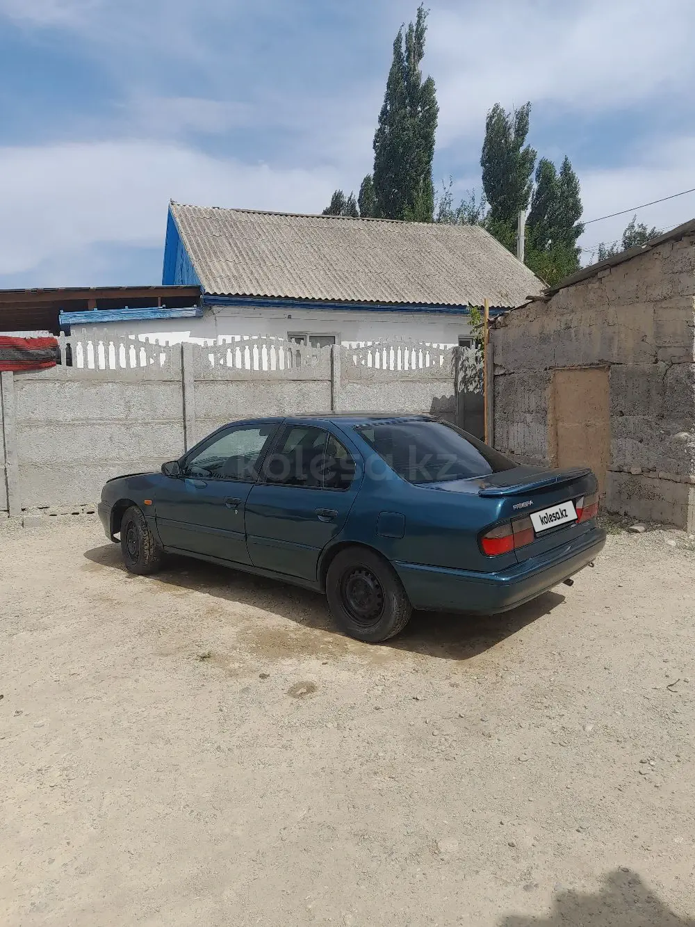 Nissan Primera, 1994