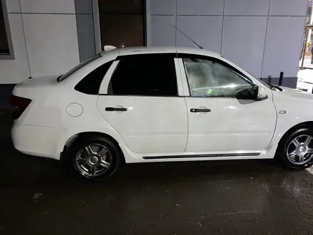 ВАЗ (Lada) Granta 2190 2014 года за 3 400 000 тг. в Астана – фото 8