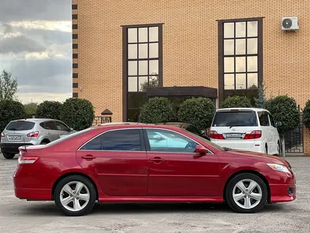 Toyota Camry 2011 года за 4 600 000 тг. в Уральск – фото 3