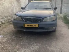 Nissan Cefiro, 1999