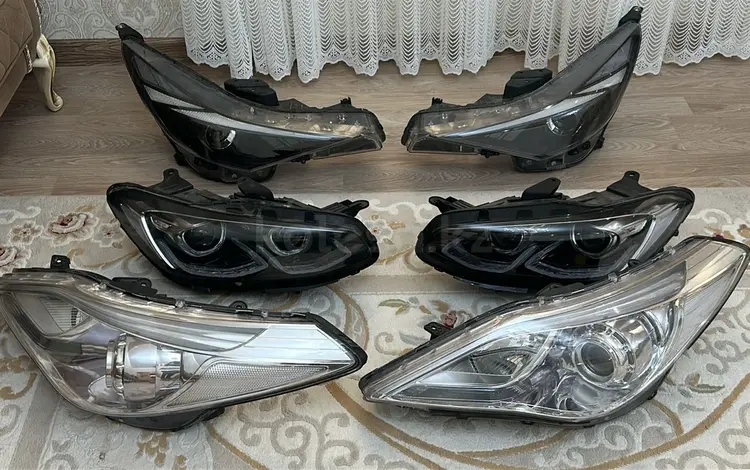 Передние фары Hyundai за 70 000 тг. в Алматы