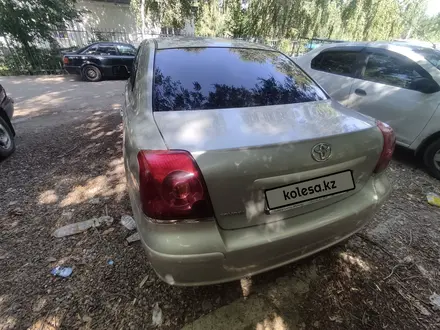 Toyota Avensis 2004 года за 4 500 000 тг. в Усть-Каменогорск – фото 3